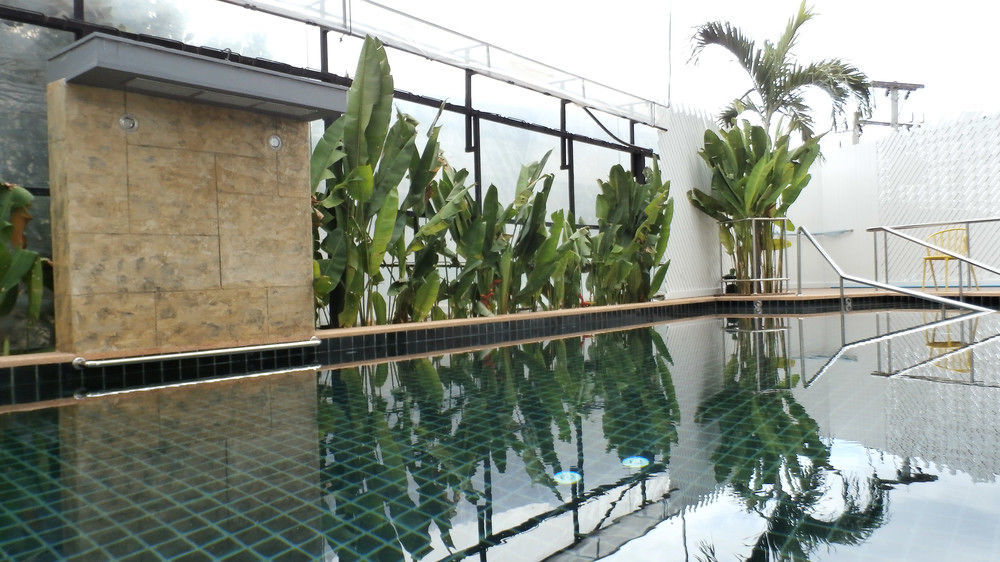 Icheck Inn Trams Square Chiang Mai Exterior foto