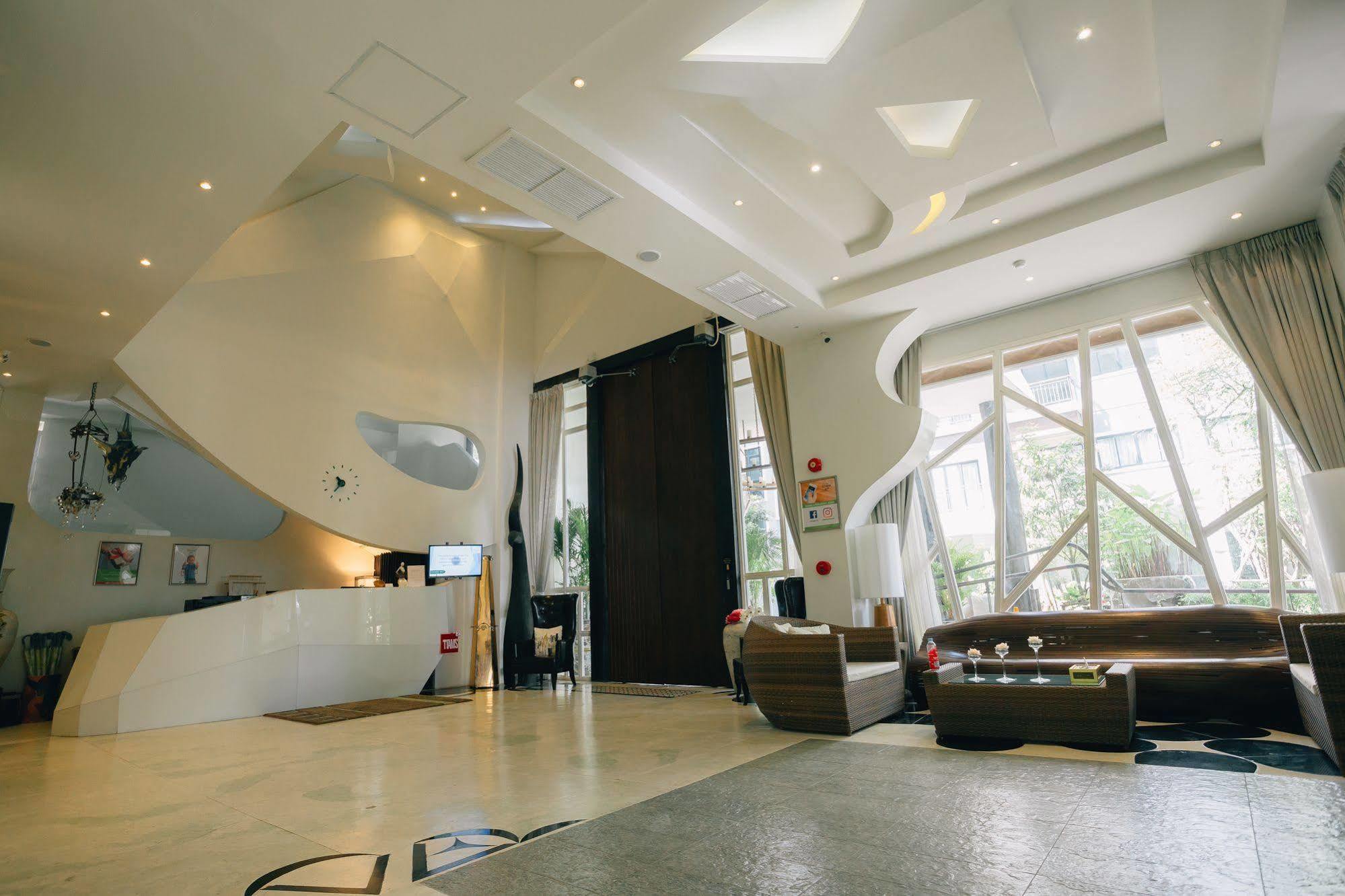 Icheck Inn Trams Square Chiang Mai Exterior foto